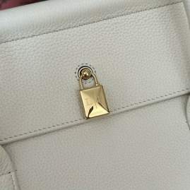Picture of Loro Piana Handbags _SKUfw173056135fw